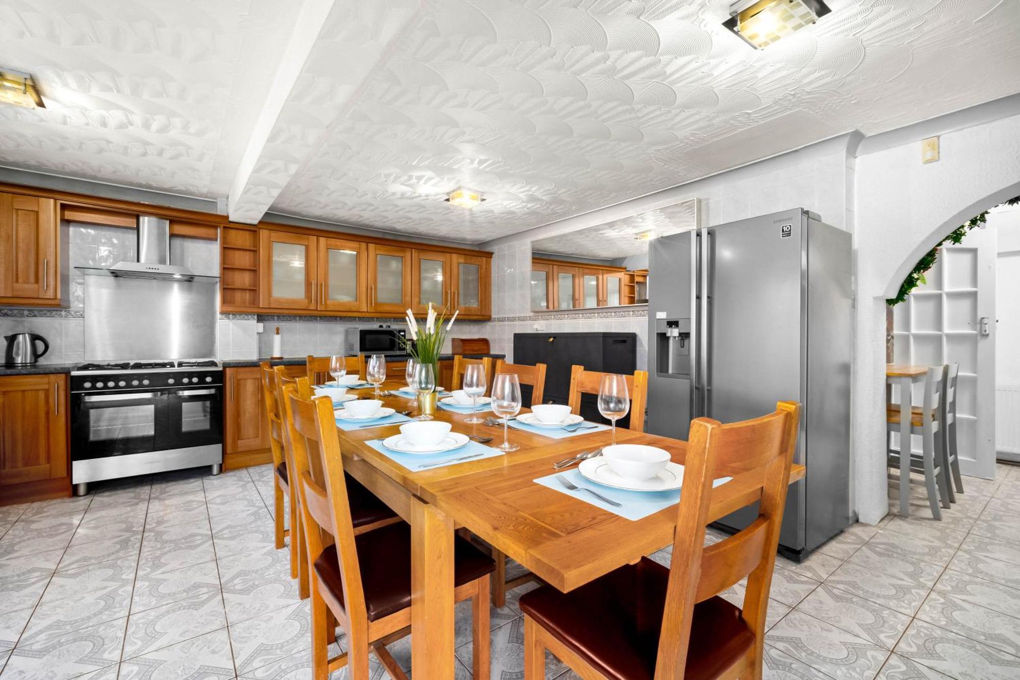 Modern 18 Guest Large Home In Solihull - Near Nec, Jlr, Hs2 And Bhx Birmingham Zewnętrze zdjęcie